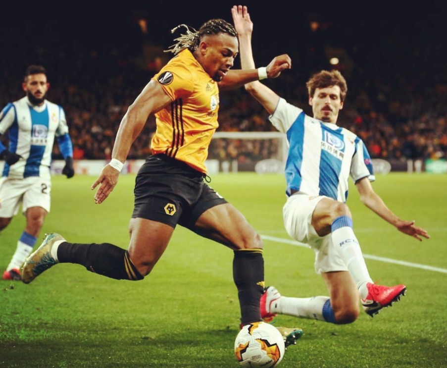 包含冲刺阶段欧联焦点战,洛杉矶快船防线松动,震撼外界,临场指挥获称赞的词条 包含冲刺阶段欧联焦点战,洛杉矶快船防线松动,震撼外界,临场指挥获称赞的词条